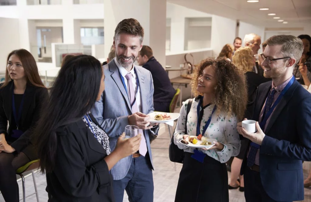 NETWORKING - Top 100 International Trade Shows