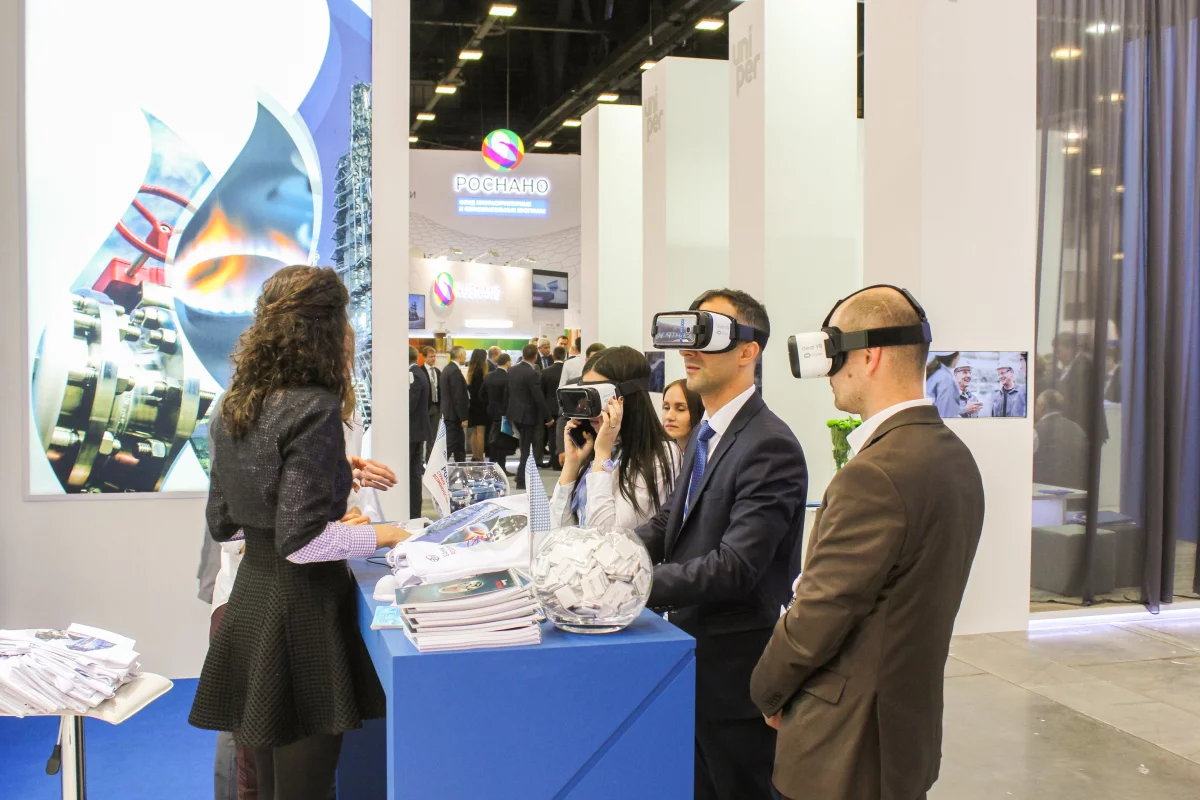From Visitor to Lead: Trade Show Lead Capture Tools That Enhance Attendee Engagement, event momencio app
